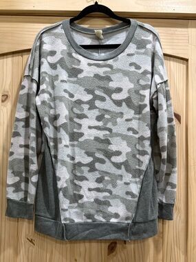 Sew In Love Camo Print Sweatshirt Grey Camouflage Long Sleeve Top Large